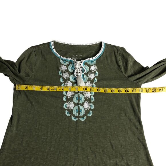 Talbots Top Womens XS Green Embroidered Tunic Split Neck 3/4 Sleeve Tassel Boho - Picture 10 of 11